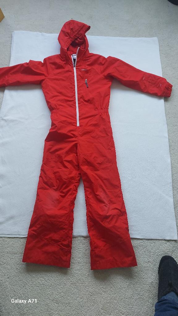 Skipak / Snowboardpak Wedze - Maat 143-152 - Rood, Overige merken, Gebruikt, 100 tot 140 cm, Ophalen of Verzenden