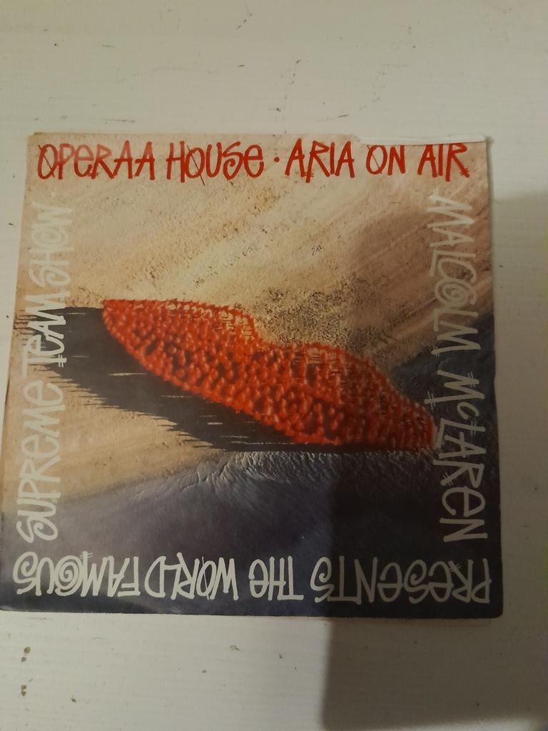 World famous 7inch operaa house, Ophalen of Verzenden, Zo goed als nieuw, Pop