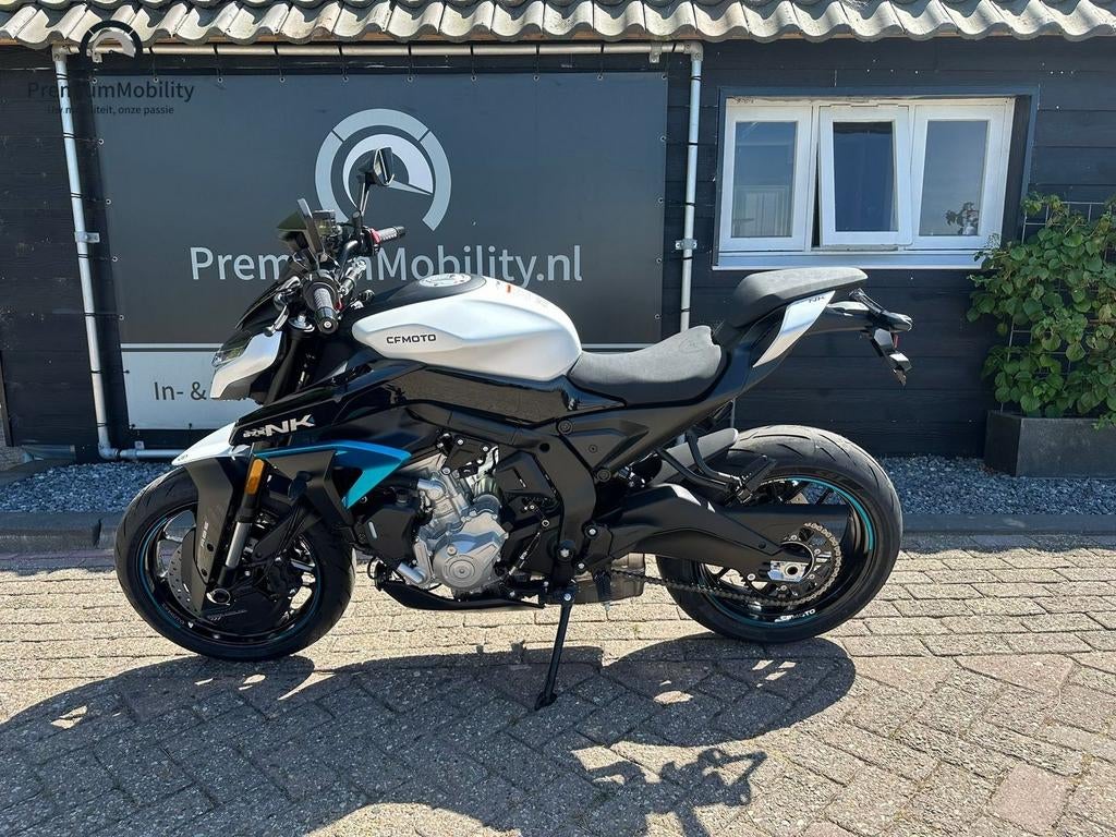 CFMOTO 675 NK (GLACIER WHITE), 675 cc, Cfmoto, Motorrijbewijs A, Bedrijf