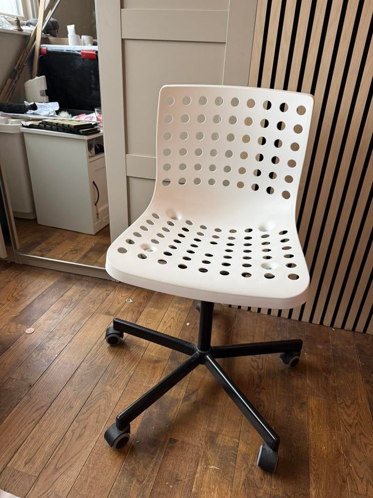 IKEA bureau stoel, Ophalen, Zo goed als nieuw, Zwart