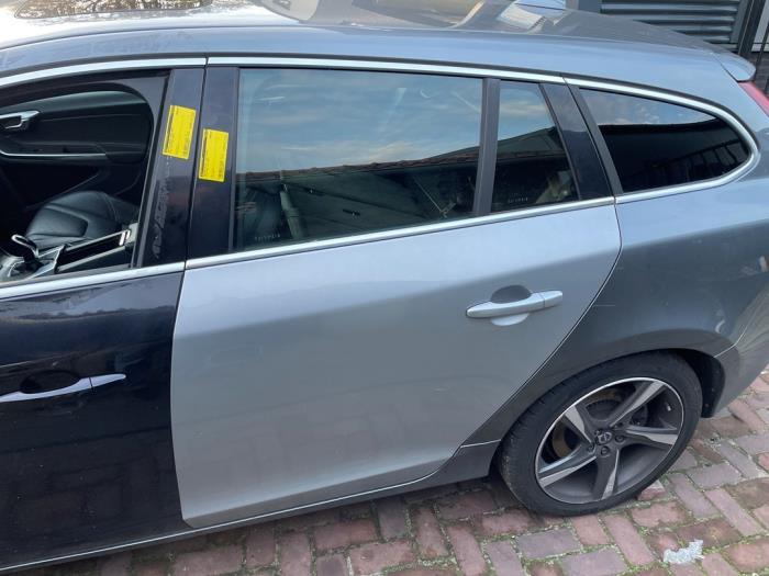 Portier 4Deurs links-achter van een Volvo V60 (714-16), Auto-onderdelen, Gebruikt, -, Deur, -
