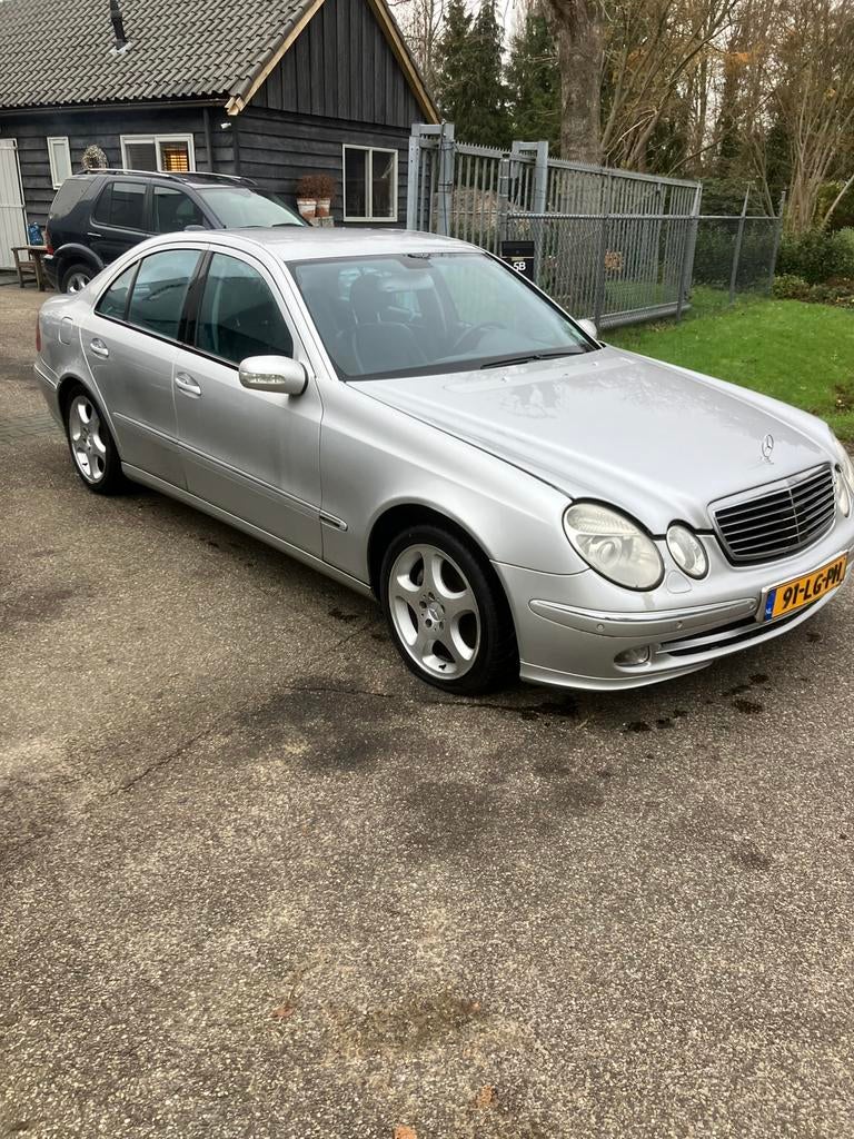 Mercedes E220 cdi voor demontage, Ophalen of Verzenden, Gebruikt, Mercedes-Benz