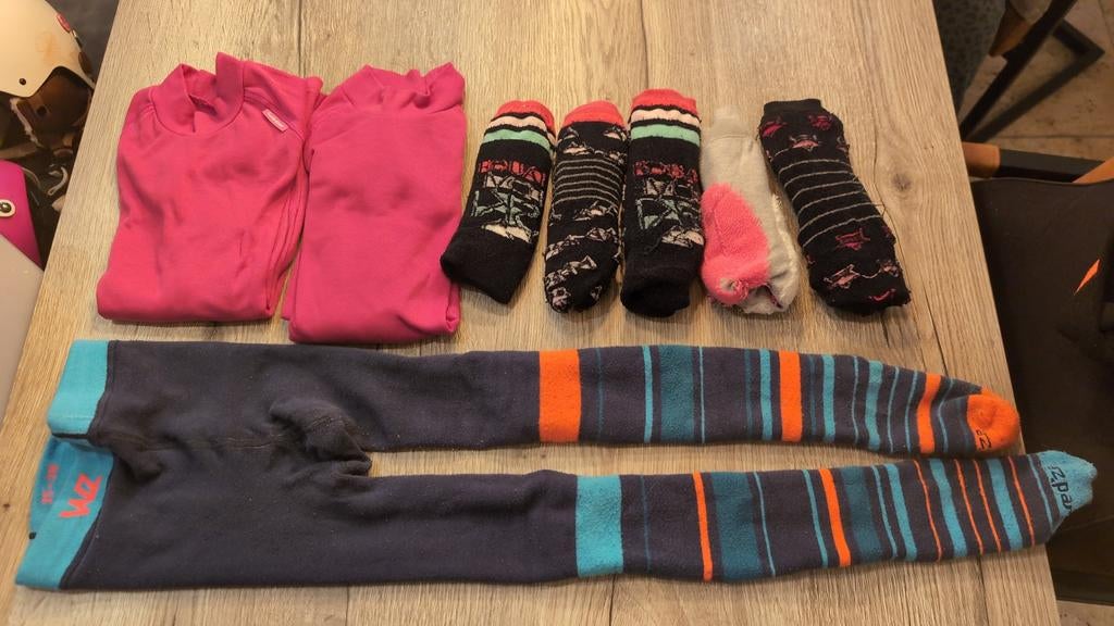 Kledingpakket: Skipully, Skisokken, Maillot - Maat 158, Ophalen of Verzenden, Gebruikt