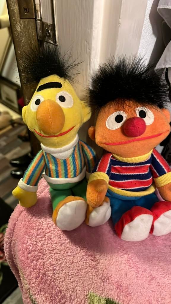 Bert en Ernie, Ophalen of Verzenden, Zo goed als nieuw
