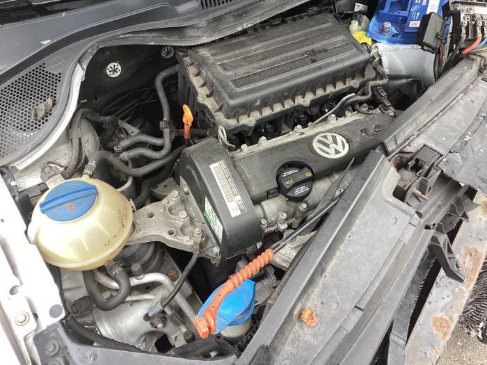 Motor van een Volkswagen Polo, Gebruikt, -, Volkswagen, -