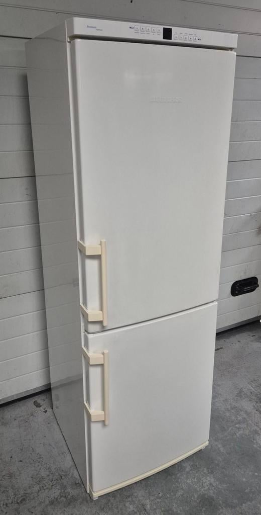 Liebherr NoFrost koel-vriescombinatie CN 3366, Ophalen, Gebruikt, 200 liter of meer, 60 cm of meer