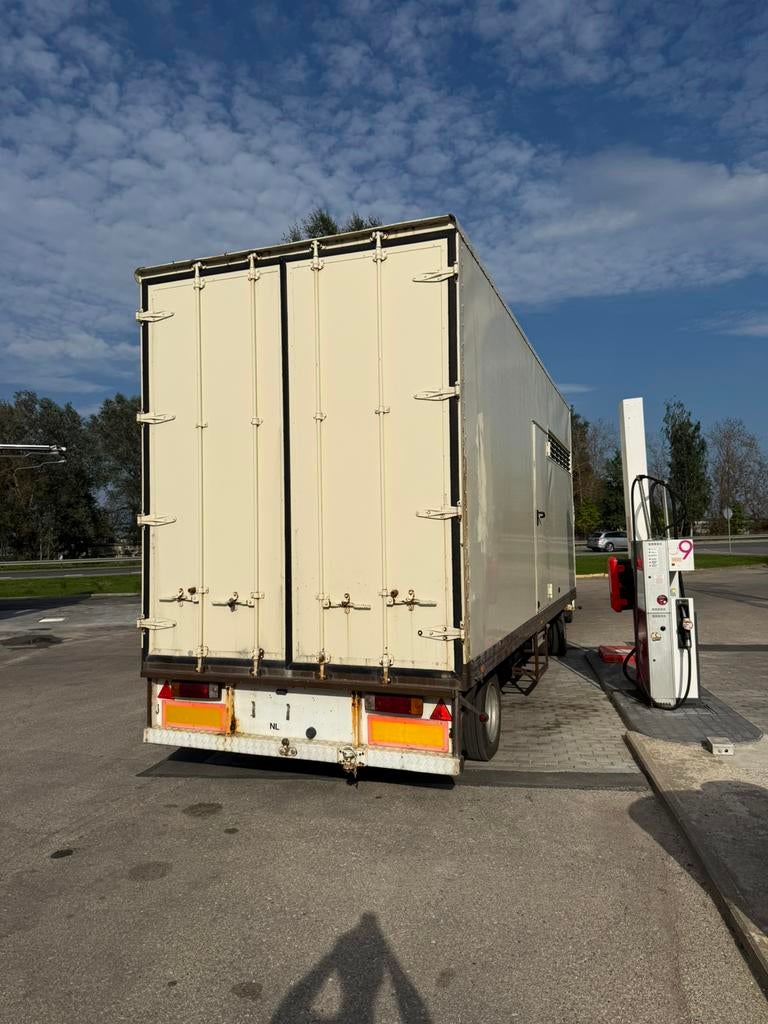 Foto 3 van Generator 200 KVA DAF197KW