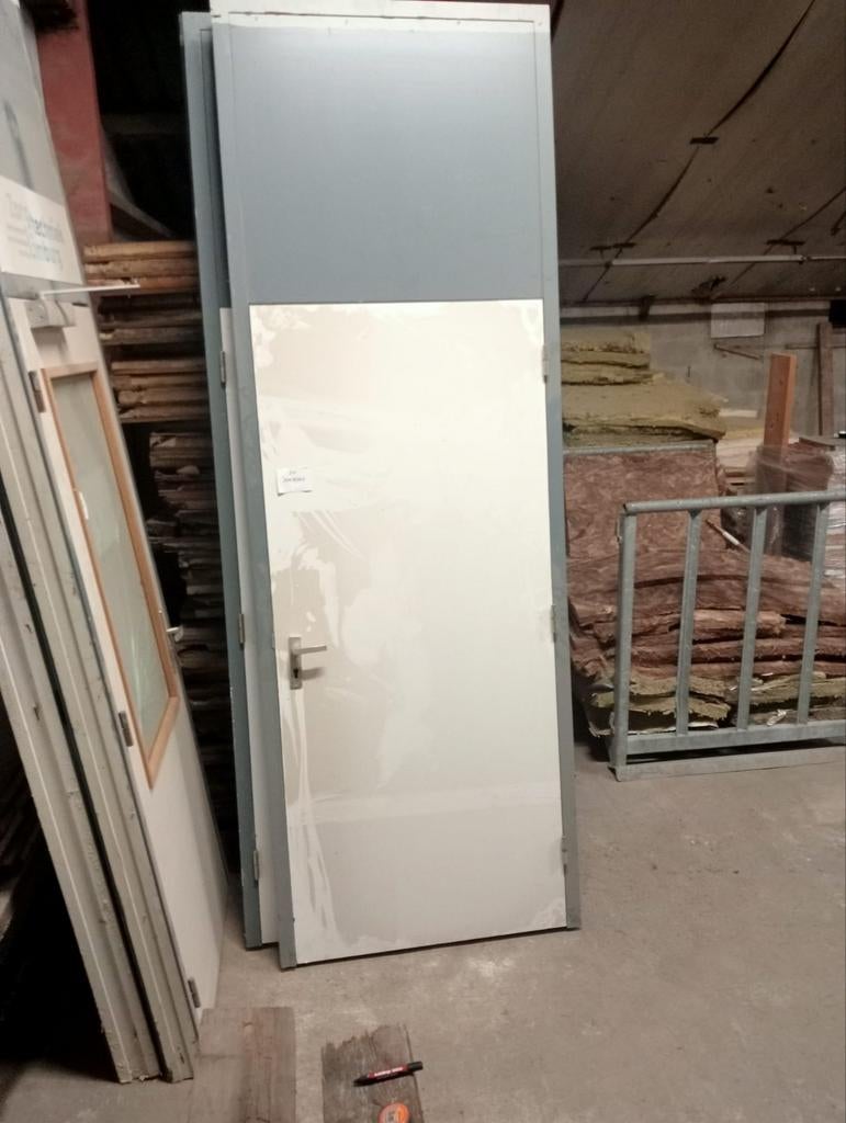 Diverse gebruikte deuren - Binnen/Buiten, Doe-het-zelf en Verbouw, Deuren en Horren, Ophalen, Gebruikt, 80 tot 100 cm, .