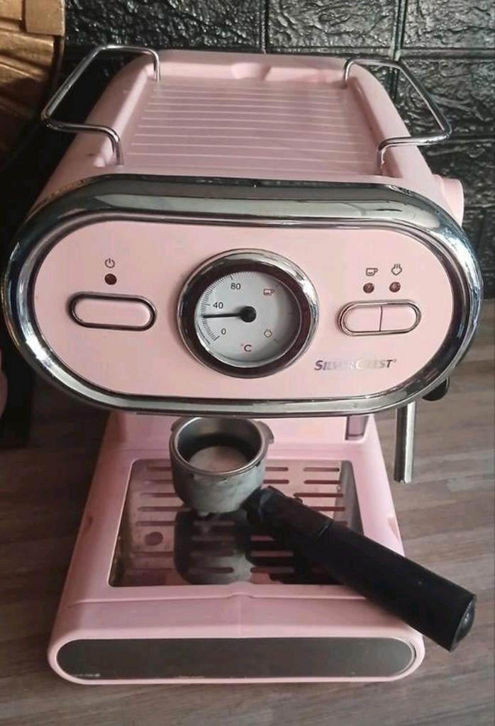Silvercrest koffiemachine - Roze, Witgoed en Apparatuur, Koffiezetapparaten, Gebruikt, Espresso apparaat, Gemalen koffie, Ophalen of Verzenden