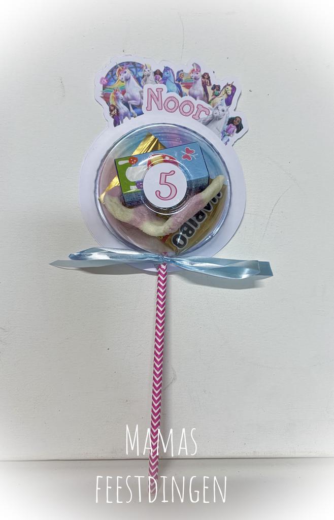 Traktatie bol unicorn academy incl snoep, Ophalen of Verzenden, Zo goed als nieuw, Feestartikel, Verjaardag