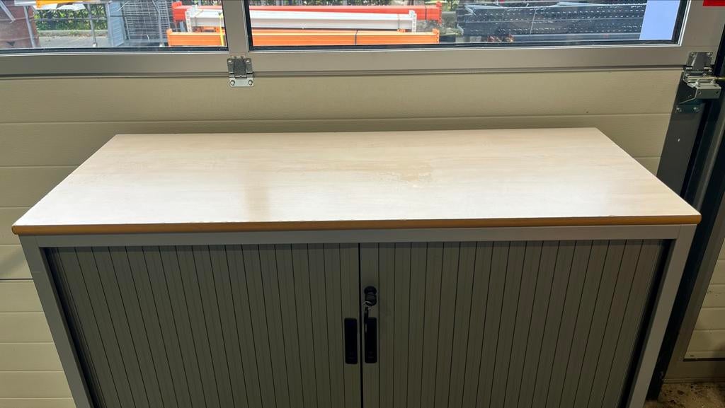 Archief kast, Huis en Inrichting, Kasten | Roldeurkasten en Archiefkasten, Ophalen, Gebruikt, 25 tot 50 cm, 100 tot 150 cm