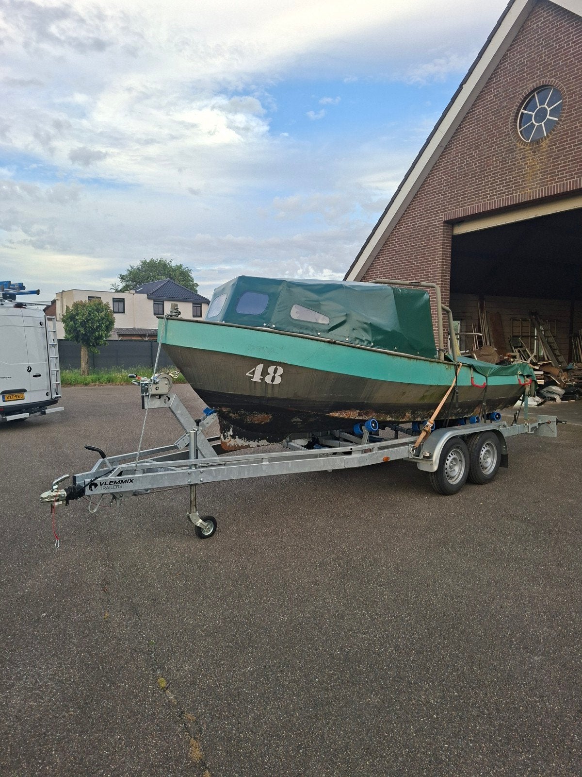 Karperboot visboot kajuitboot, Kajuitboot, Ophalen of Verzenden, Benzine, Trailer