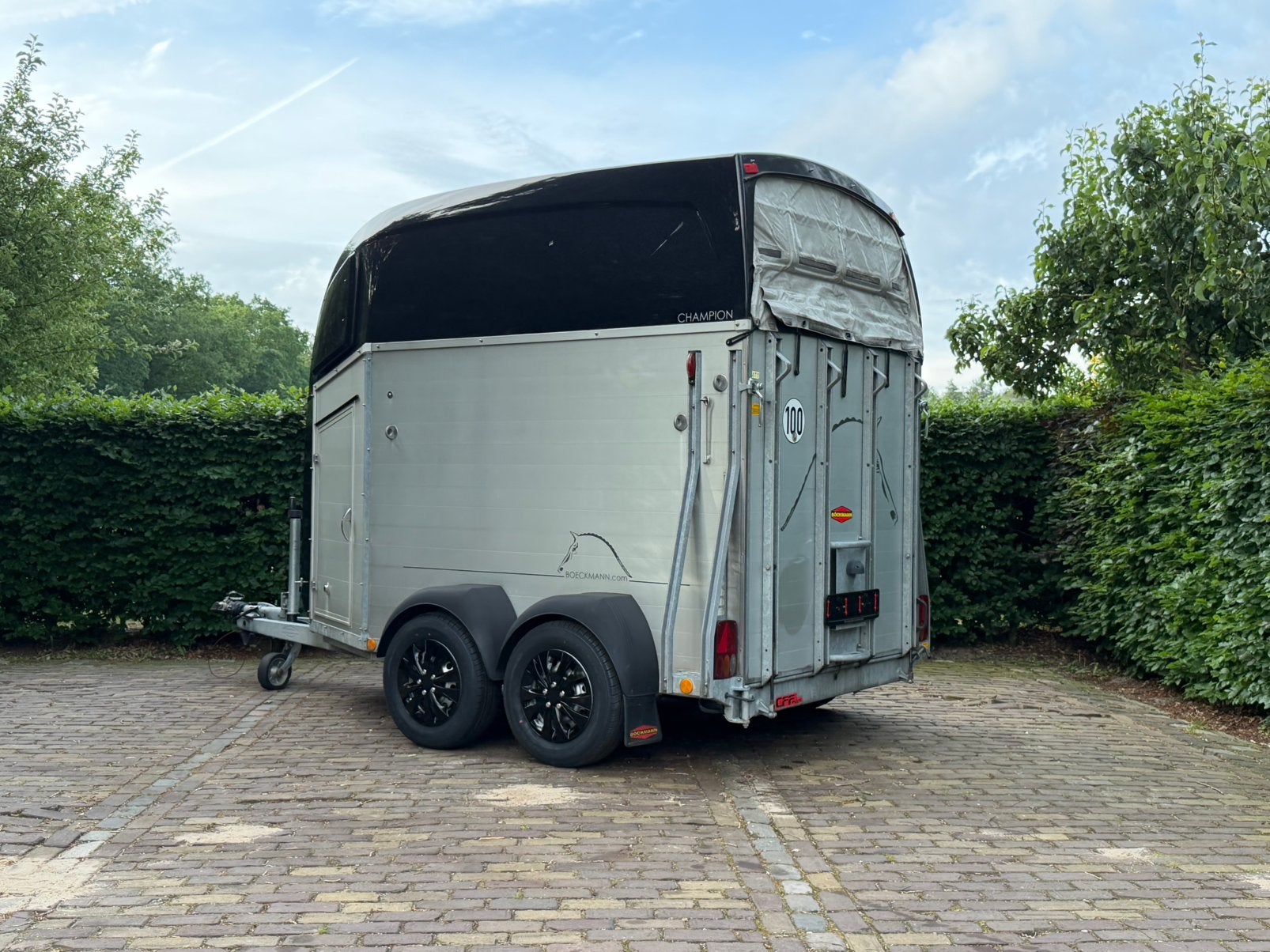 Mooie bockmann champion r met draaikantelklep vol aluminium, Ophalen, Aluminium, Zo goed als nieuw, 2-paards trailer