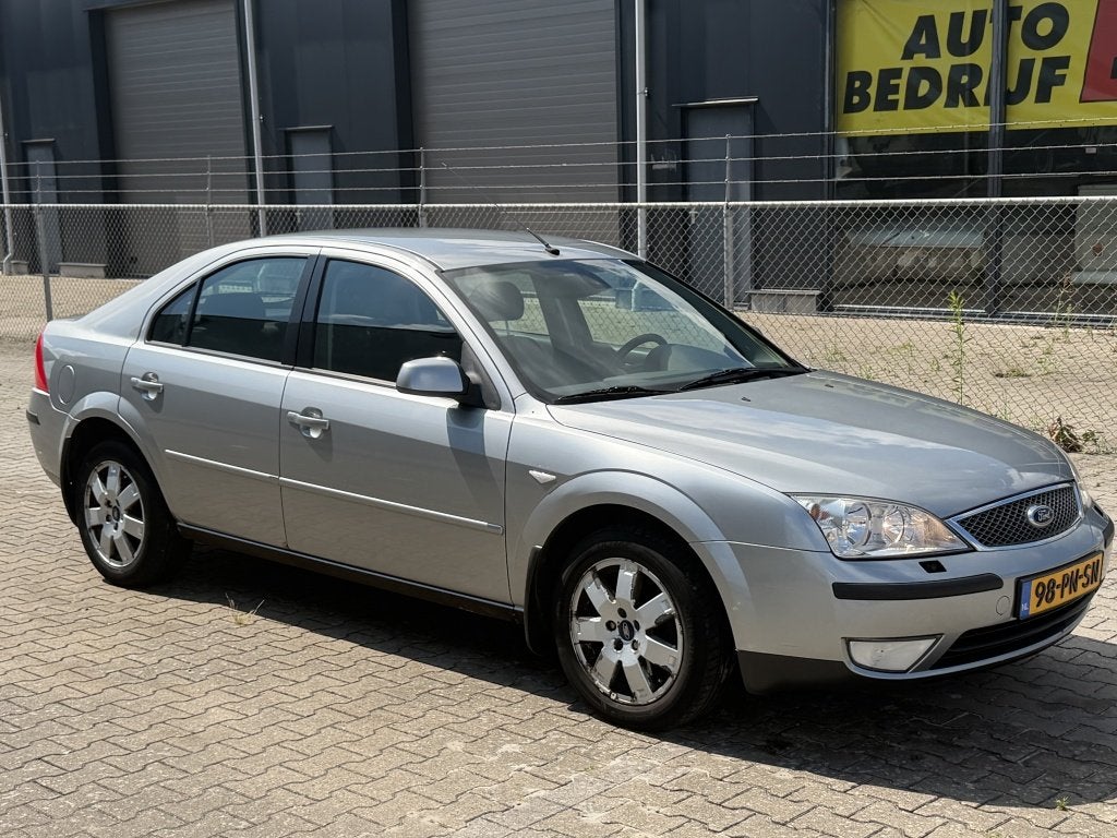 Ford Mondeo 1.8-16V Airco Navi Cruise Apk:NIEUW BIJ AFLEVERI, Auto's, 13 km/l, 125 pk, Gebruikt, 4 cilinders