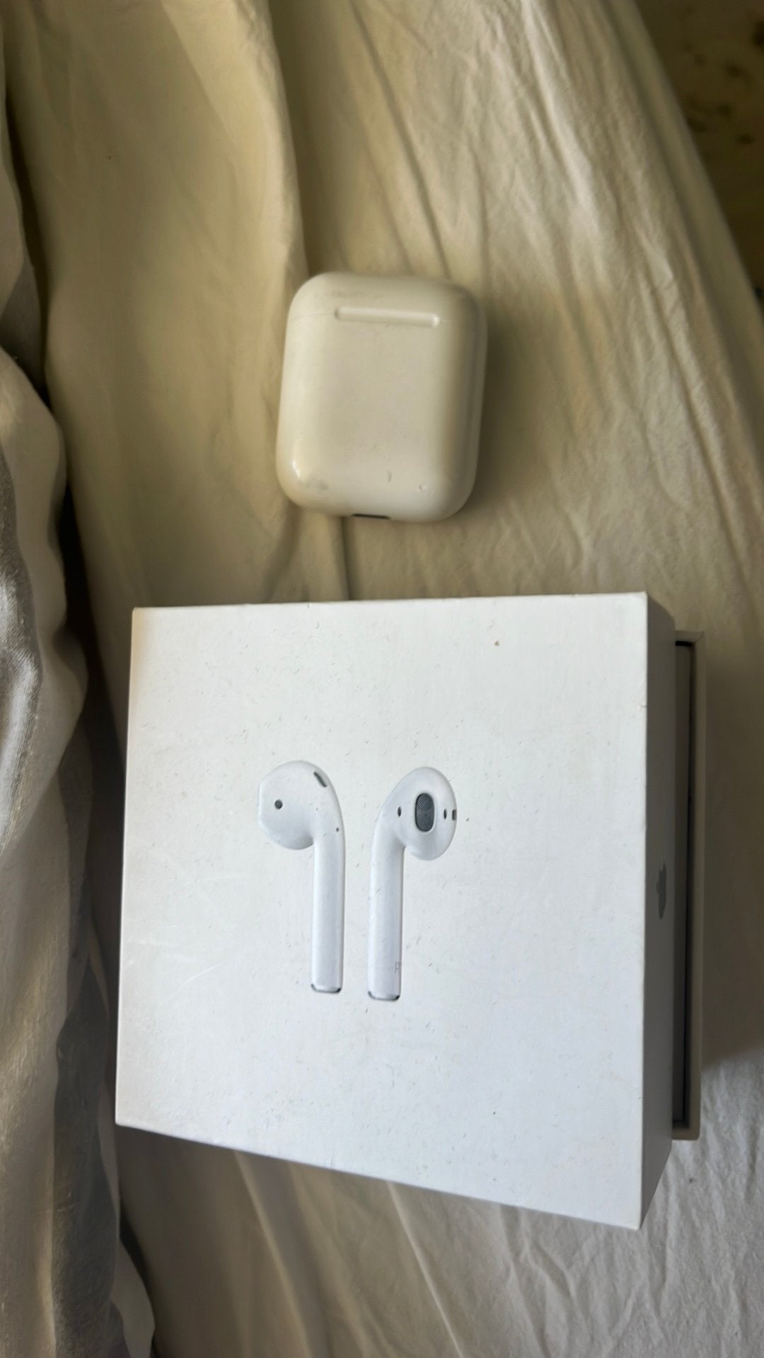 Airpods charging case, Ophalen, Zo goed als nieuw, Wit, Apple