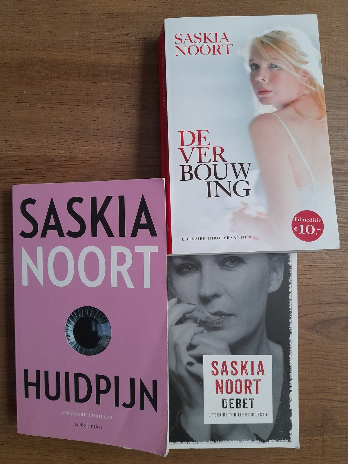 3 thrillers van Saskia Noort, Ophalen, Gelezen