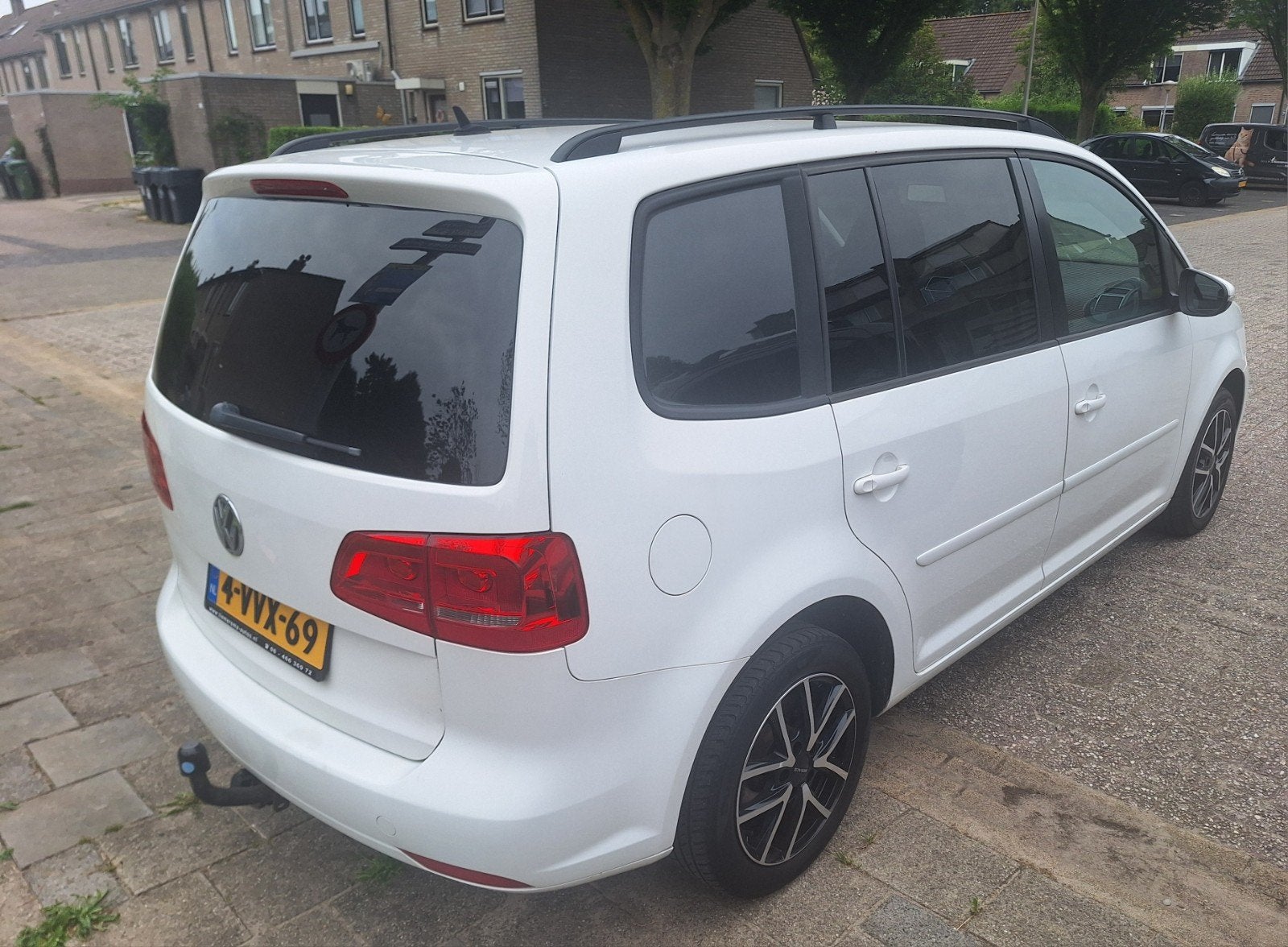 Volkswagen Touran 1.6 TDI 77KW Grijs kenteken 2012, Auto's, 4 cilinders, 700 kg, Volkswagen, Origineel Nederlands