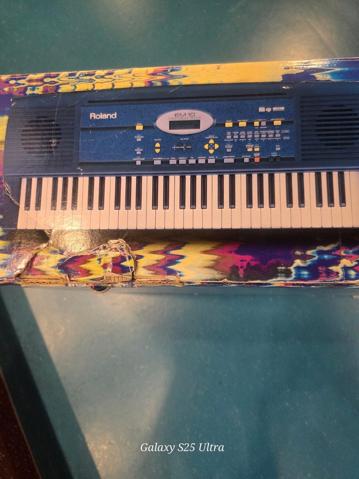 Roland EM-10 Creative Keyboard - Zo goed als nieuw, Muziek en Instrumenten, Keyboards, Ophalen, 61 toetsen, Roland, Zo goed als nieuw