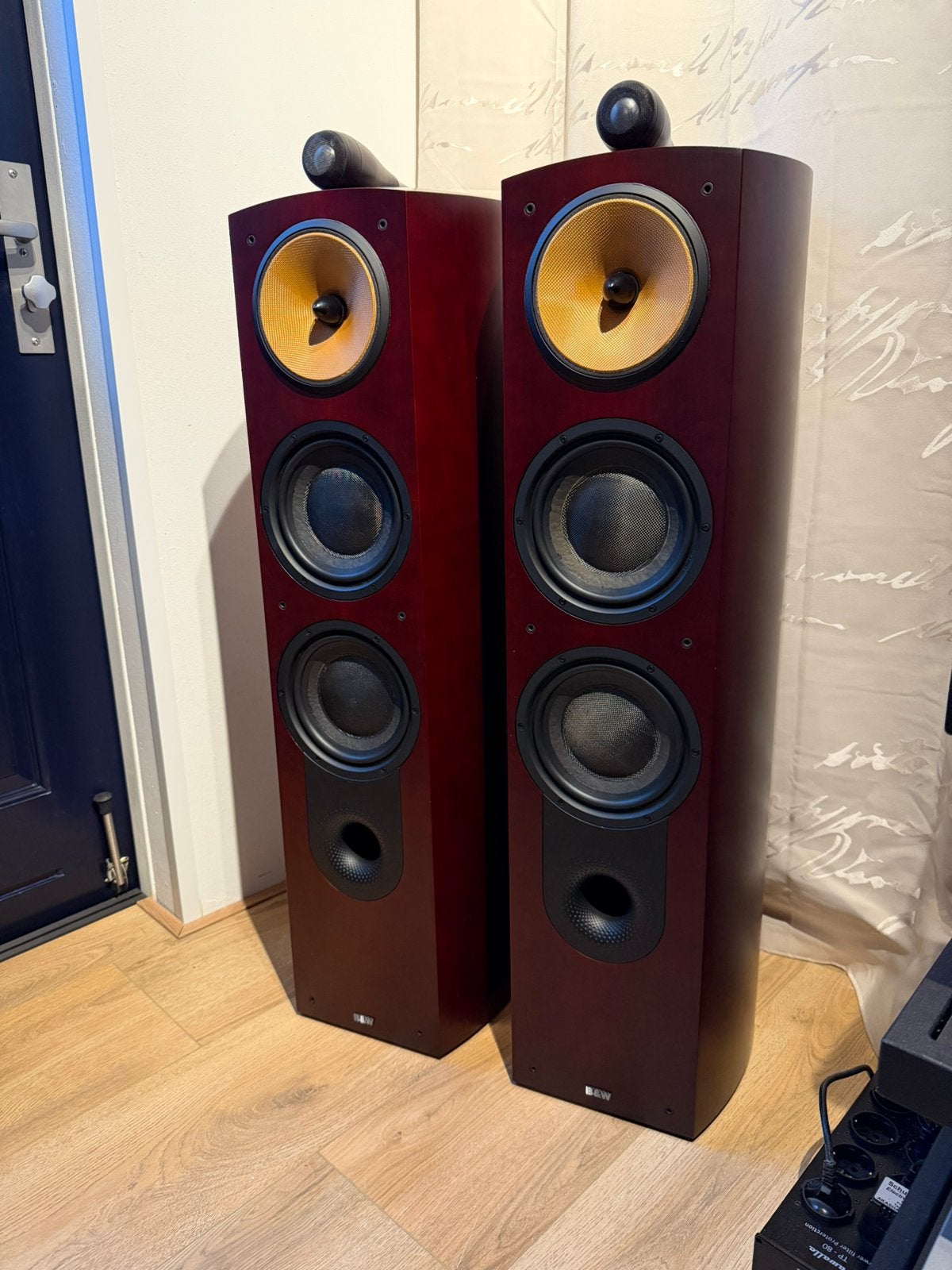 B&W 803N Nautilus Luidsprekers - Red Cherrywood, Audio, Tv en Foto, 150 watt of meer, Vloerstaande luidspreker, Basreflex, Ophalen of Verzenden