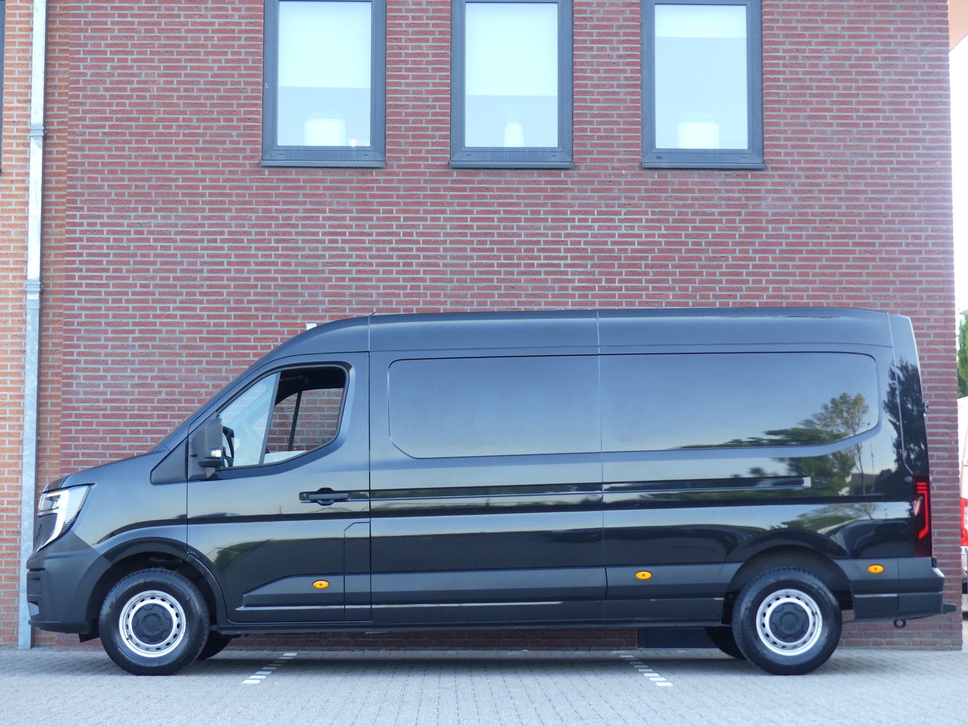 Renault Master T35 2.0 dCi 170 PK L3H2 Camera/PDC/LED, 1998 cc, Gebruikt, Euro 6, 4 cilinders