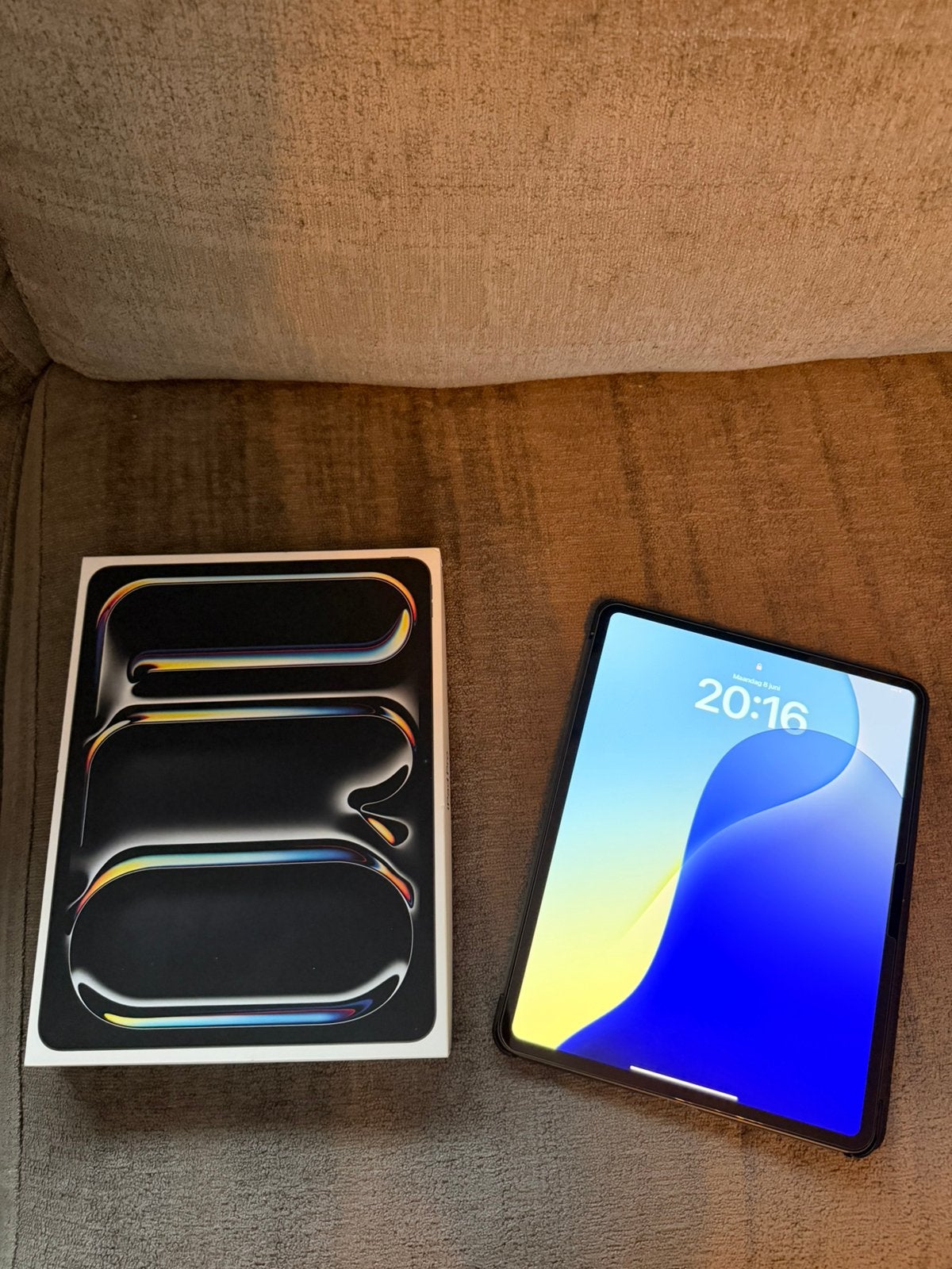 Ipad Pro M4 13-inch 256GB NIEUW, 256 GB, Zwart, Nieuw, Ophalen of Verzenden