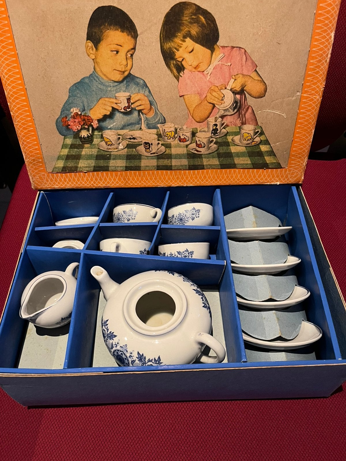 Kinderserviesje DE, Ophalen of Verzenden, Zo goed als nieuw