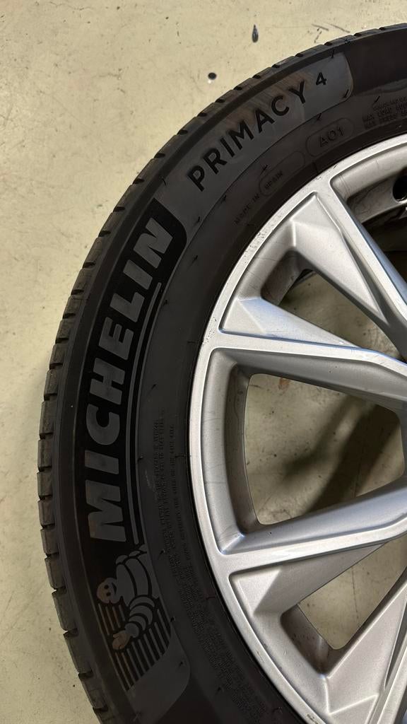 83A601025K 18 INCH Q3 F3 83A Velgen Banden Michelin, Auto-onderdelen, Banden en Velgen, Gebruikt, 17 inch, Ophalen of Verzenden
