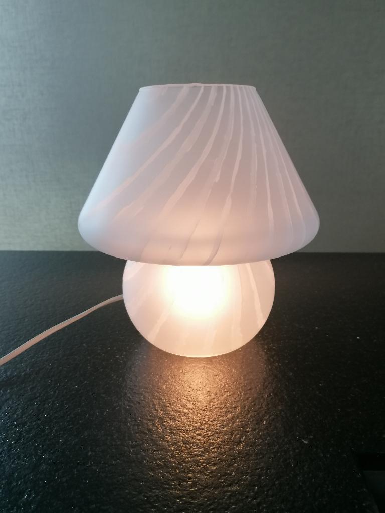 mooi Italiaans Murano glazen tafellamp in champignon model, Ophalen of Verzenden