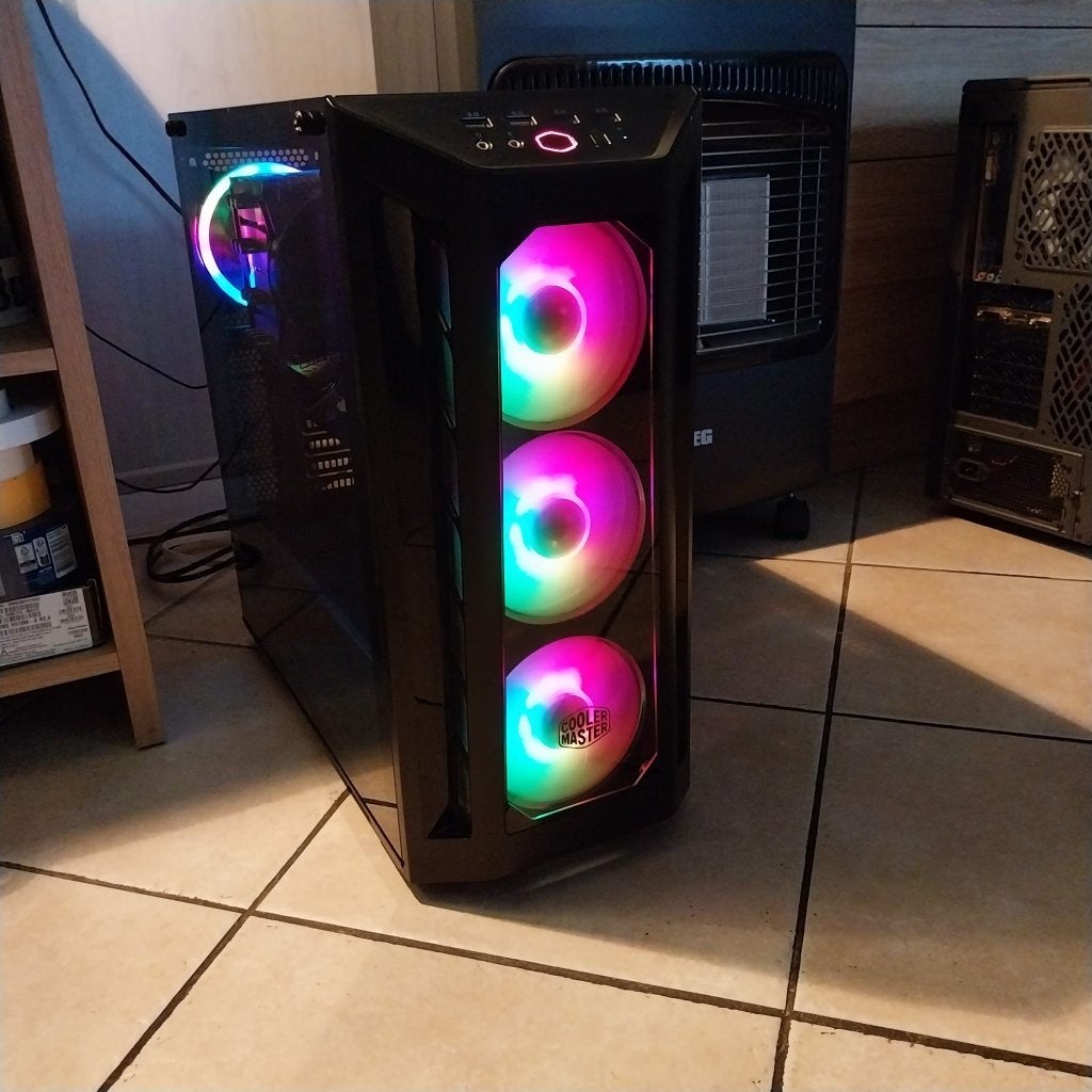 Leuke pc., Computers en Software, Ophalen, Gebruikt, Gaming, HDD