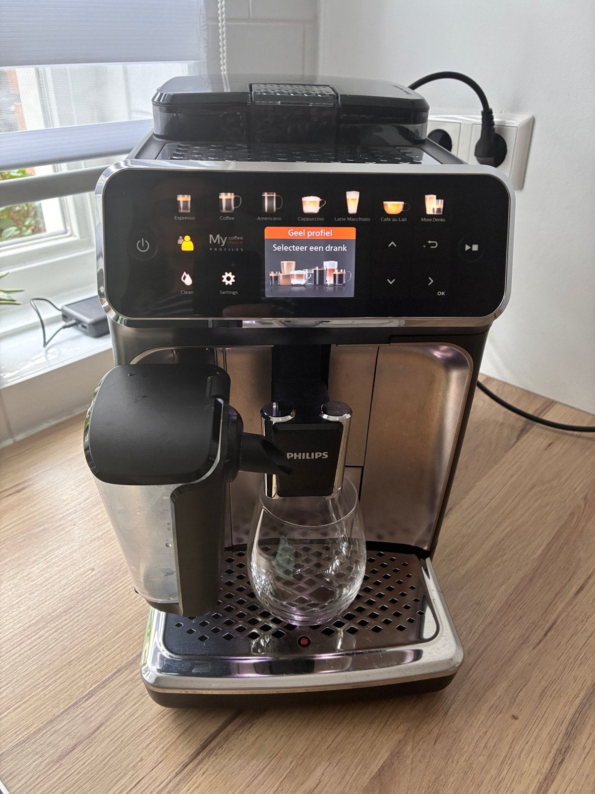 Philips Series 5400 Volautomatische Espressomachine