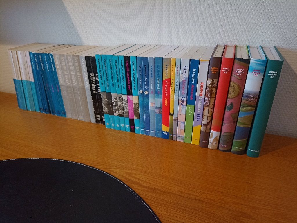 Kamper Almanak 1968/1969 - 2021, Diverse auteurs, Ophalen of Verzenden, 20e eeuw of later, Gelezen