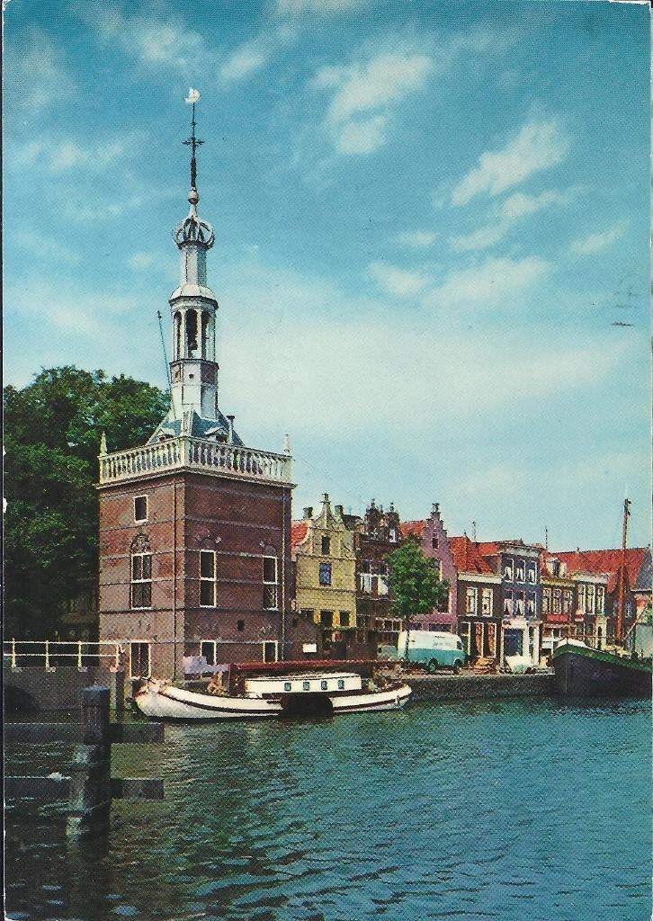 q348 Gelopen ansichtkaart accijnstoren Alkmaar, Verzenden, 1980 tot heden, Gelopen, Noord-Holland