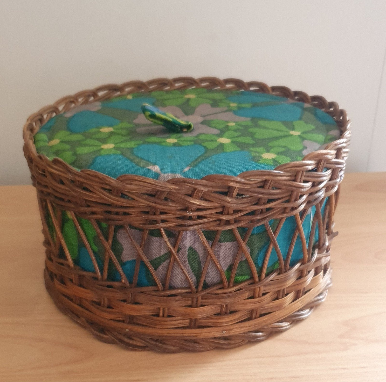 Retro rieten rotan naaidoos, Ophalen of Verzenden, Huis en Inrichting
