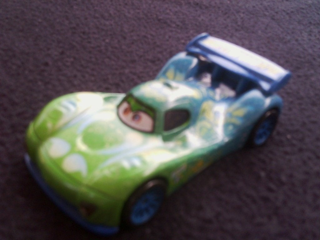 Disney Cars 2 Auto's       Carla Veloso, Ophalen of Verzenden, Zo goed als nieuw