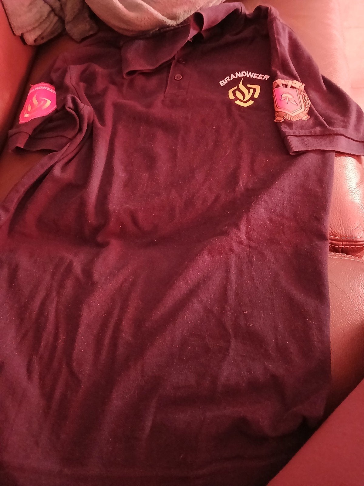 Brandweer shirt, Ophalen