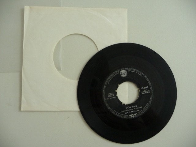 single ELVIS PRESLEY - I GOT STUNG - RCA RECORDS, 1958, Cd's en Dvd's, Vinyl Singles, Gebruikt, 7 inch, Ophalen of Verzenden, Pop