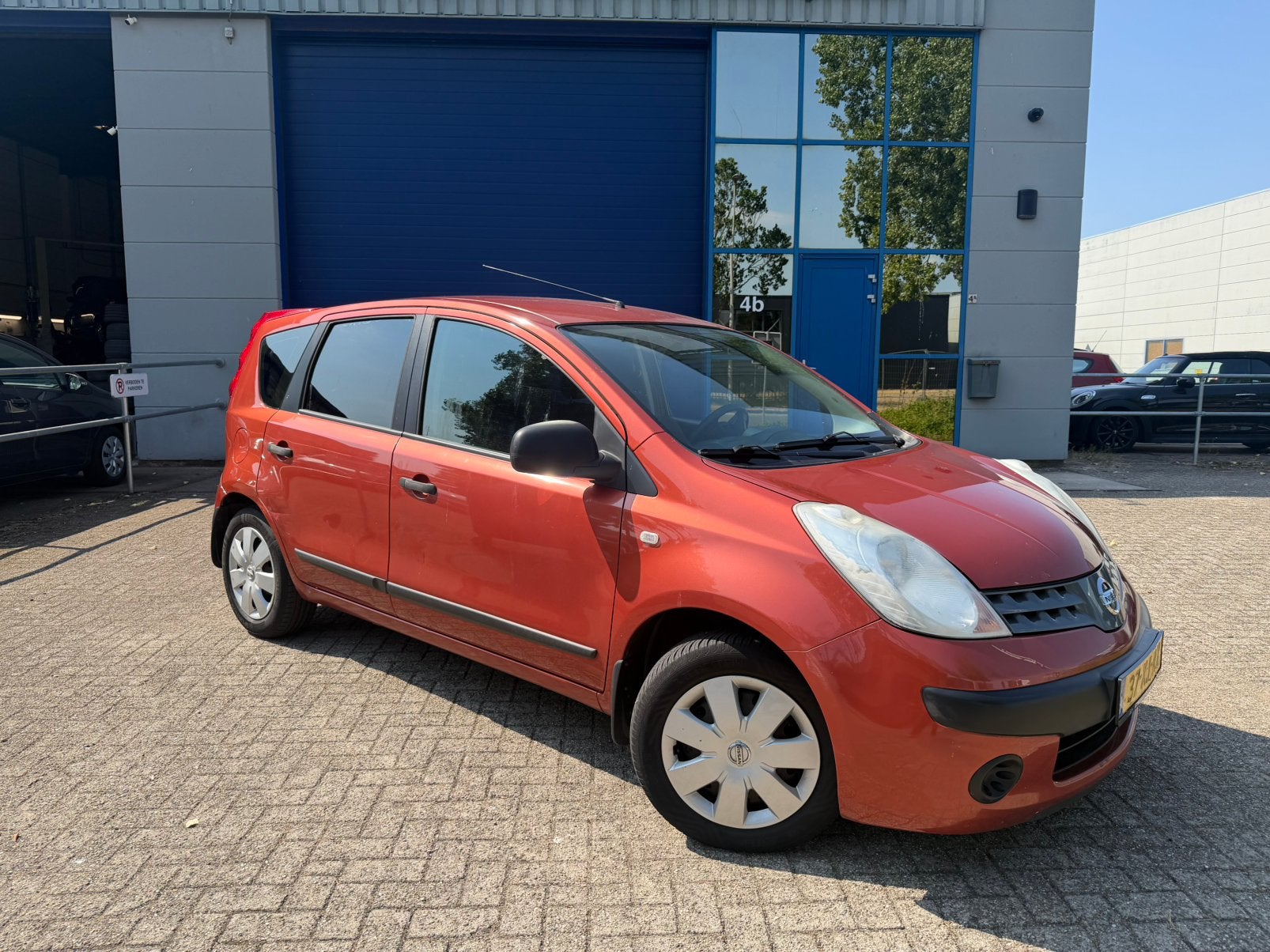 Nissan Note 1.4 16V 2007| Airco| Nwe APK| Hoge instap, Auto's, Nissan, Voorwielaandrijving, USB, 40 €/maand, Origineel Nederlands