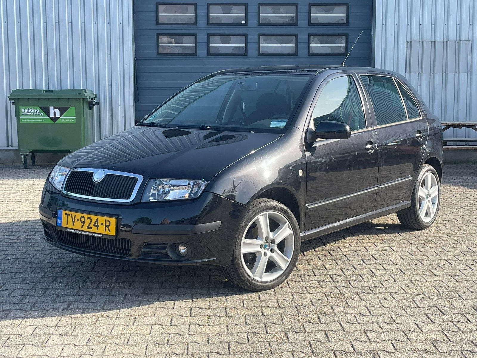 Skoda 2006 Zwart, Auto's, Voorwielaandrijving, 74 pk, Handgeschakeld, Particulier