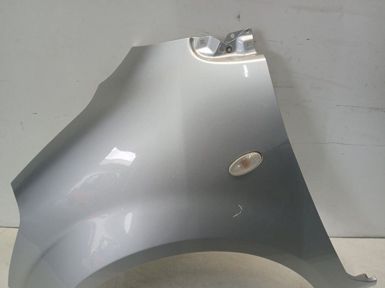 Voorscherm links Suzuki Splash, Auto-onderdelen, Onderdelen@venauto.nl, Van der Ven Autorecycling B.V., Gebruikt, Ettenseweg 76, 4706 PB Roosendaal, The Netherlands