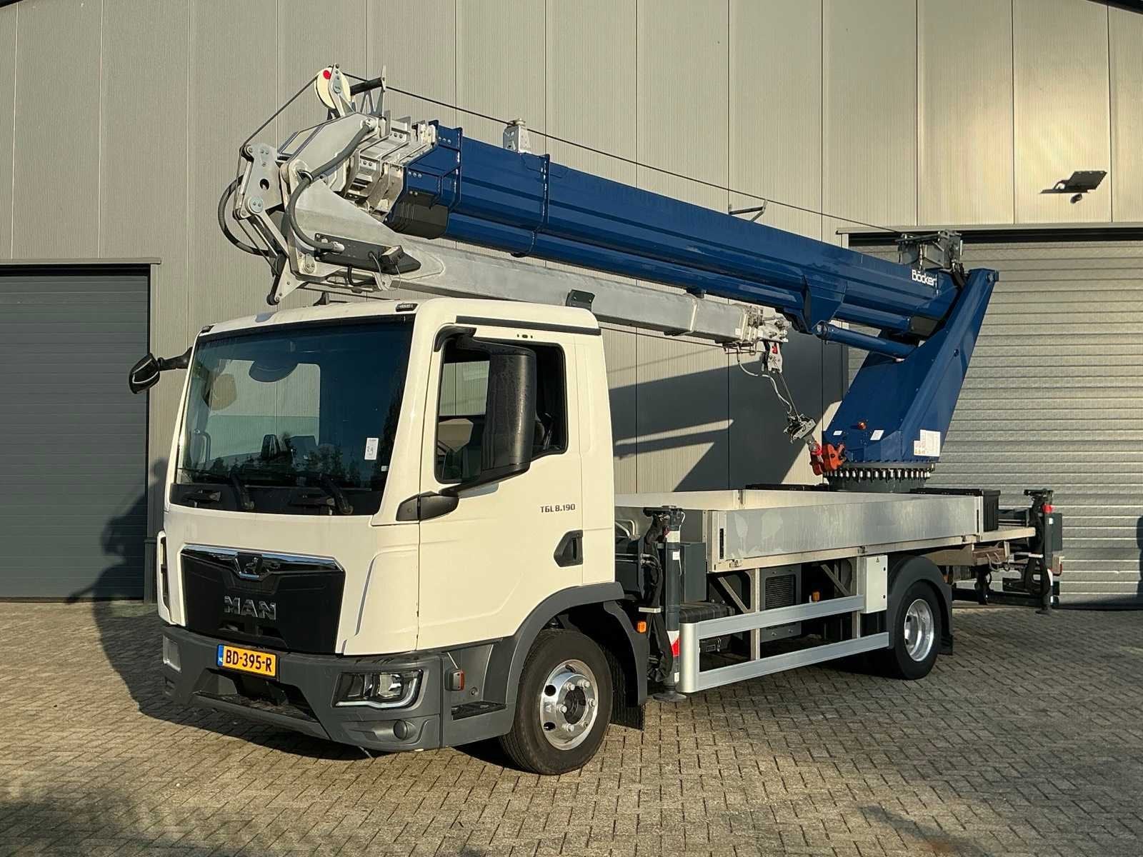 2023 MAN TGL 8.190 Hoogwerker, Auto's, Euro 6, Wit, Bedrijf, 2 stoelen