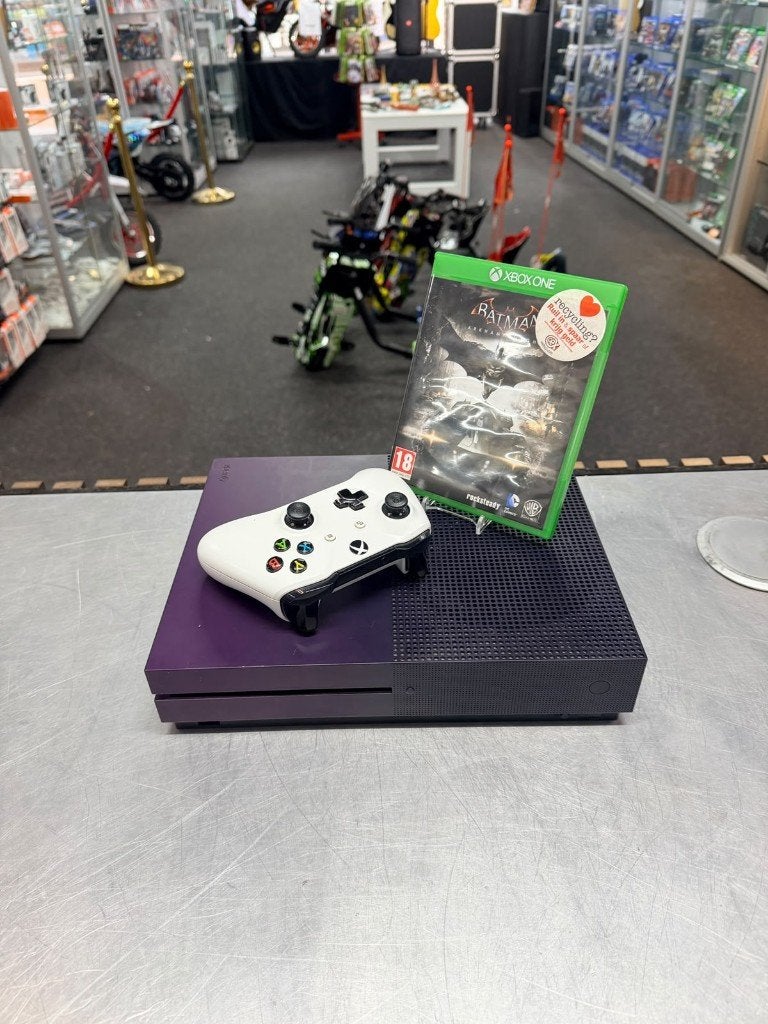 Xbox one S 1TB Paars met witte controller + game Badman, ., 1 speler, Ophalen of Verzenden, Zo goed als nieuw