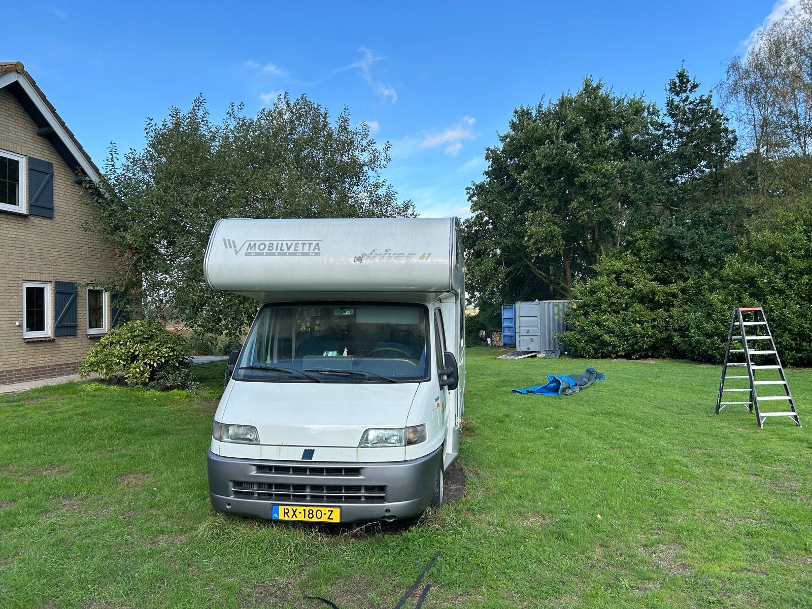 Mobilvetta Driver 52 - Compacte Alkoof Camper, Overige merken, Standaard zit, Alkoof, Ringverwarming