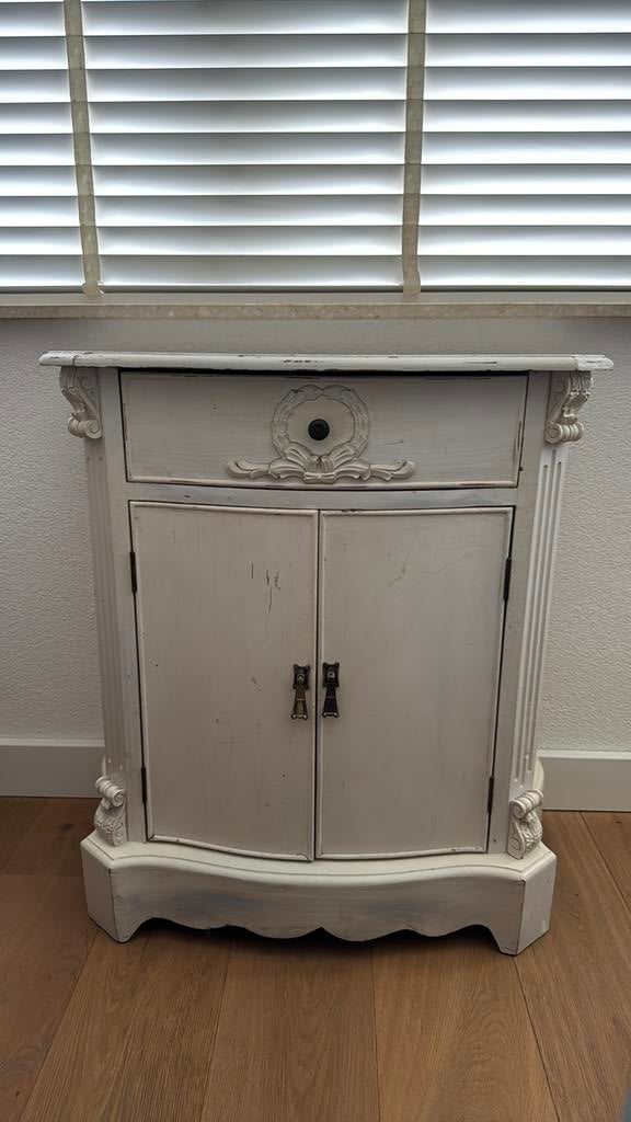 Brocante wit kastje met lade, Antiek en Kunst, Antiek | Meubels | Kasten, Ophalen