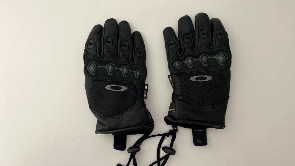 Oakley winter Assault gore tex handschoenen., Ophalen, Zo goed als nieuw, Overige typen
