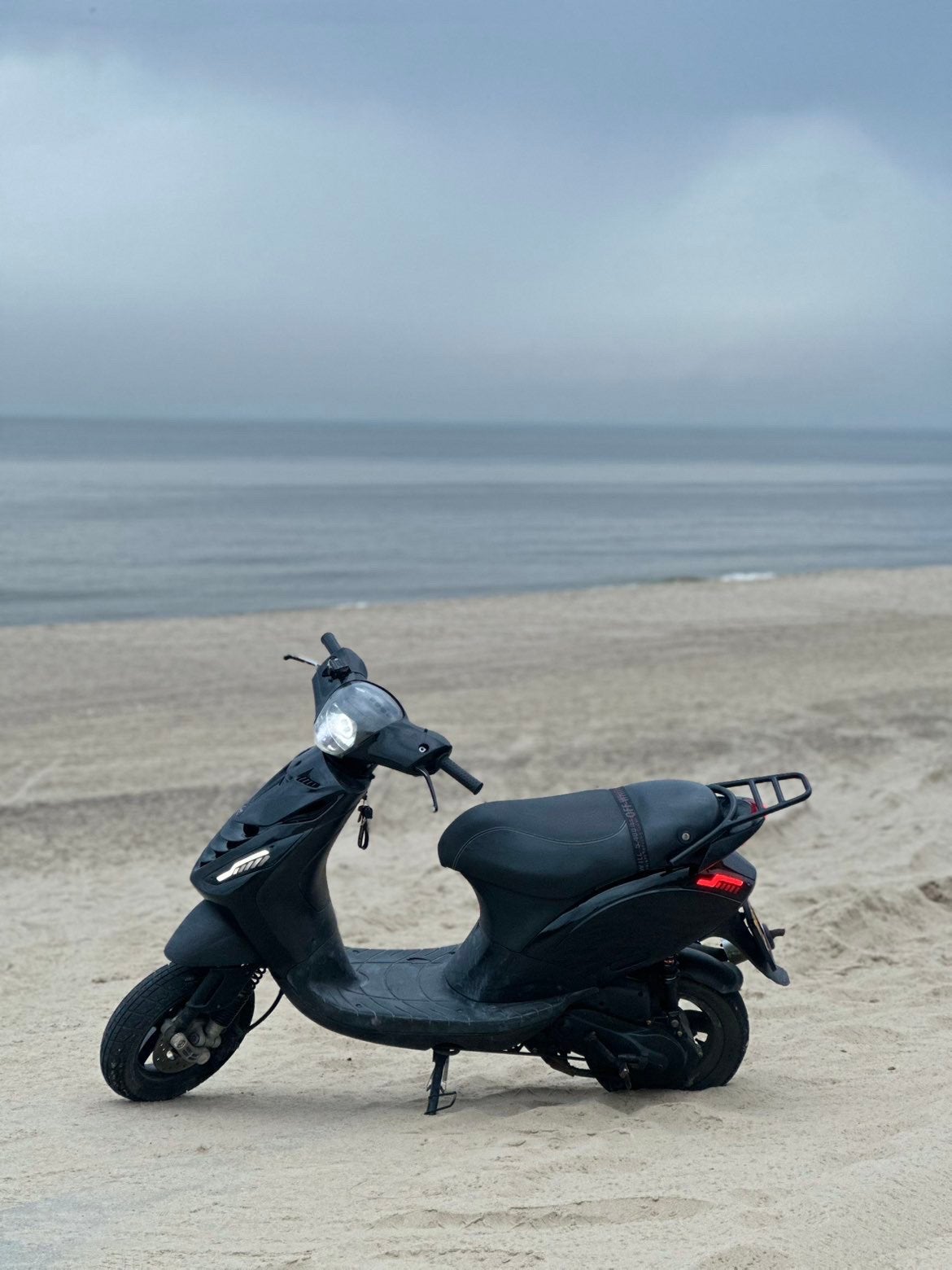 Zip 50cc 2 takt, Ophalen, Zo goed als nieuw, Benzine, Zip