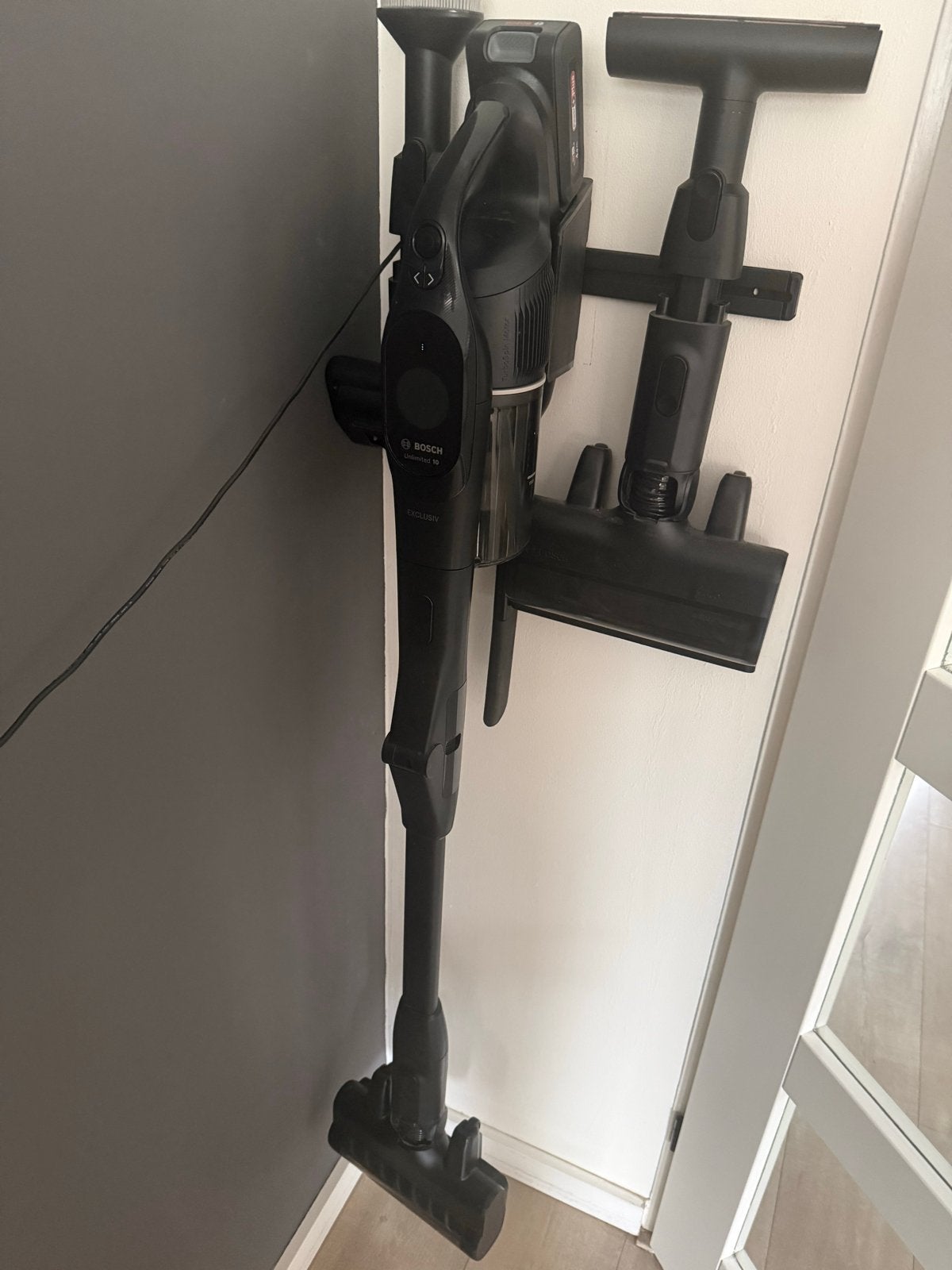 Bosch BXS1041BQC Steelstofzuiger - Zo goed als nieuw, Bosch, Draadloos, Ophalen of Verzenden, Zo goed als nieuw