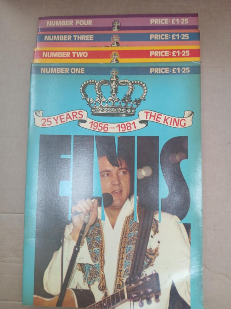 Herdenkingsmagazine over Elvis Presley  "25 Years The King", Ophalen of Verzenden, Artiest