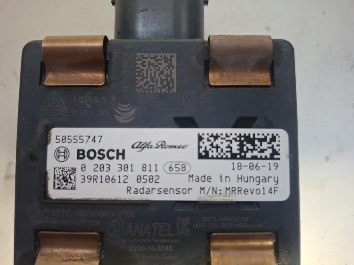 Radar sensor van een Alfa Romeo Stelvio, Gebruikt, -, Verzenden, -