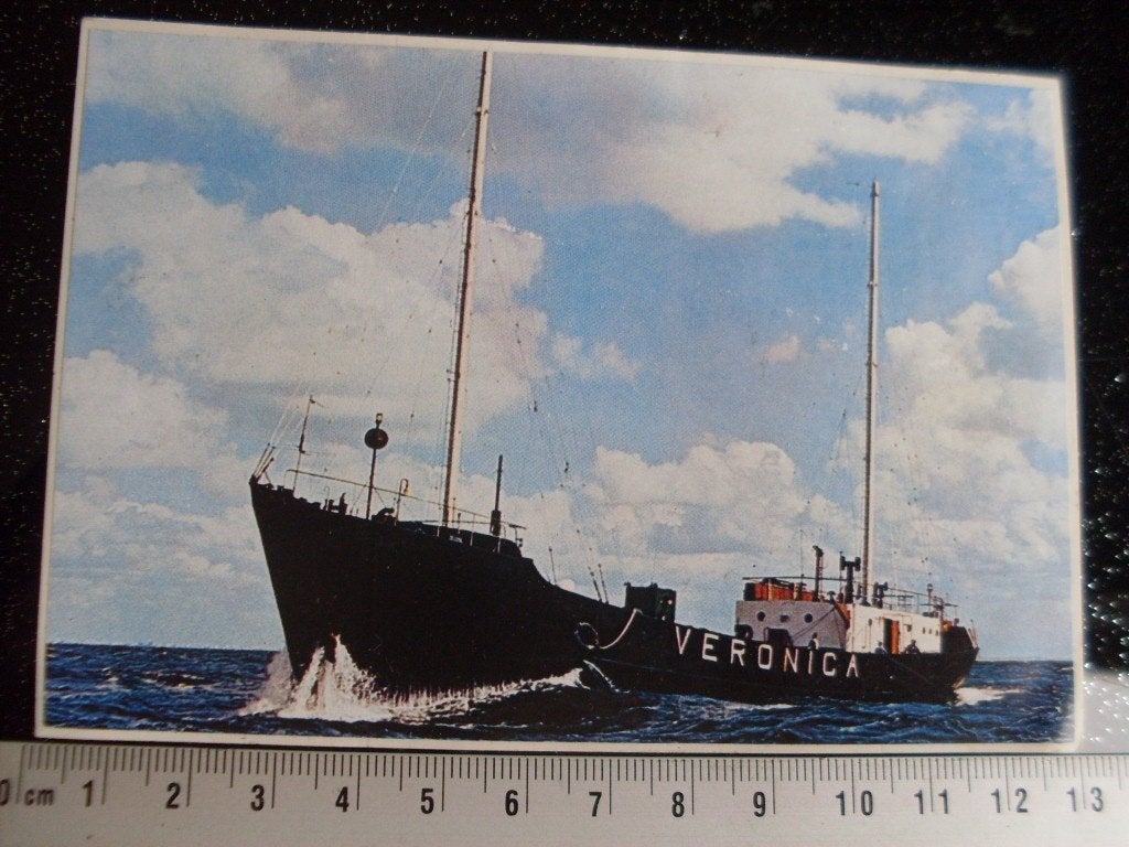 sticker schip veronica zender piraat illegaal op zee vintage, Verzenden, Zo goed als nieuw, Film, Tv of Omroep