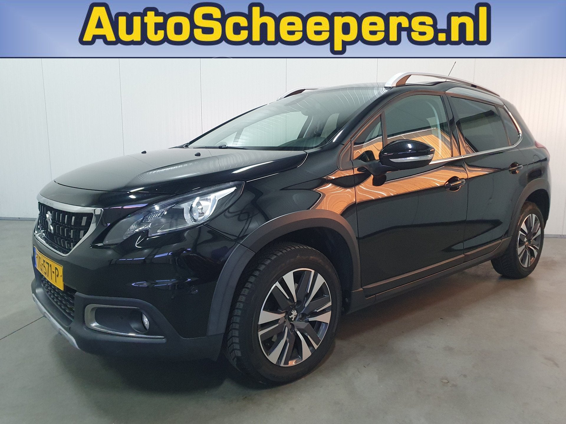 Peugeot 2008 1.2 PureTech Allure NAVI/CARPLAY/CRUISE ., Auto's, Euro 6, 1199 cc, 610 kg, Zwart